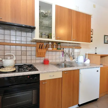 Two-bedroom In Jelsa